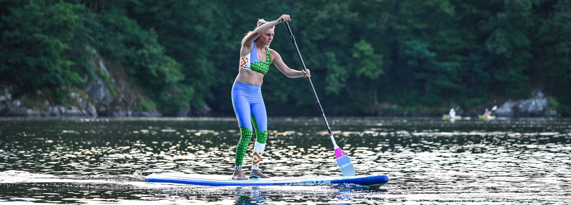 sklolaminátové pádlo na paddleboard